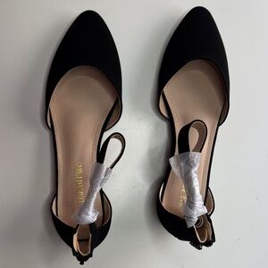 Dream Pairs Black Pointed Flats